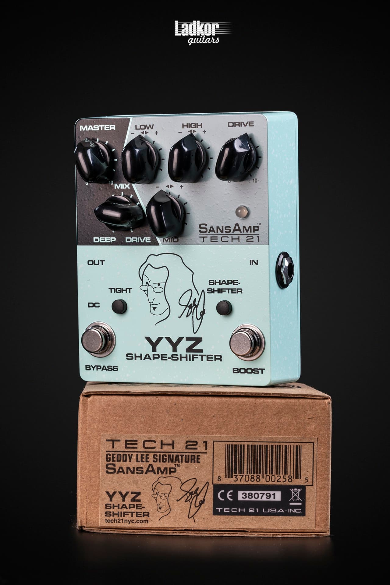 Tech 21 YYZ Shape-Shifter Geddy Lee Signature Sansamp NEW