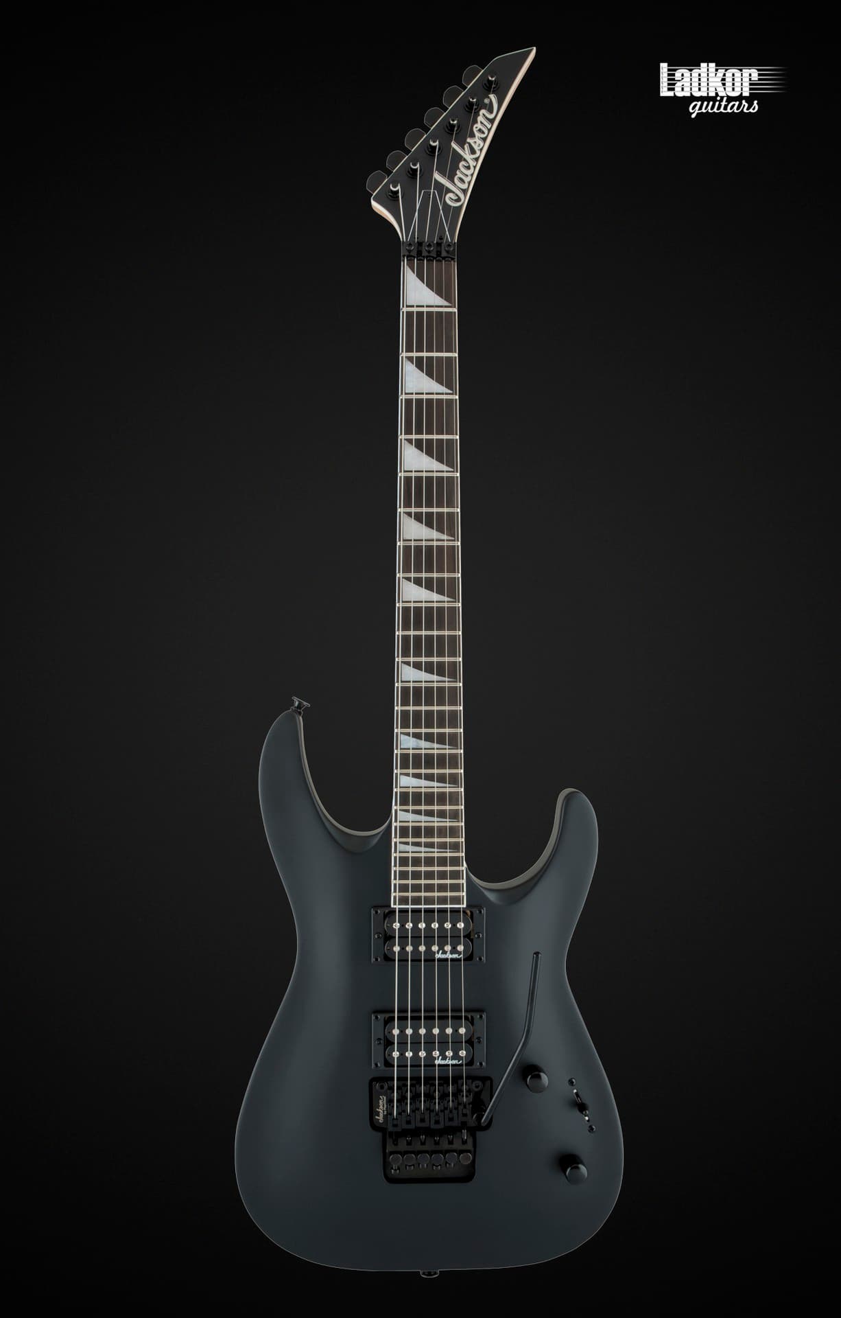 Jackson JS Series Dinky Arch Top JS32 DKA Satin Black