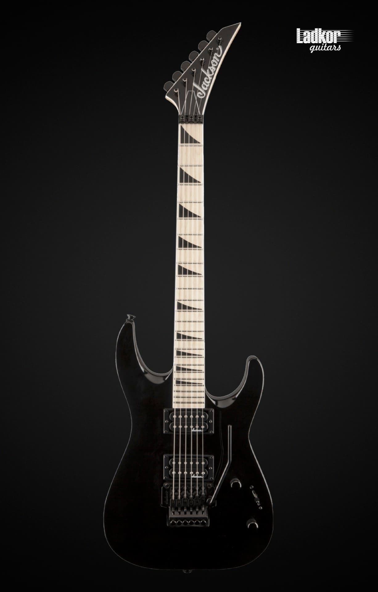 Jackson JS Series Dinky Arch Top JS32 DKAM Gloss Black