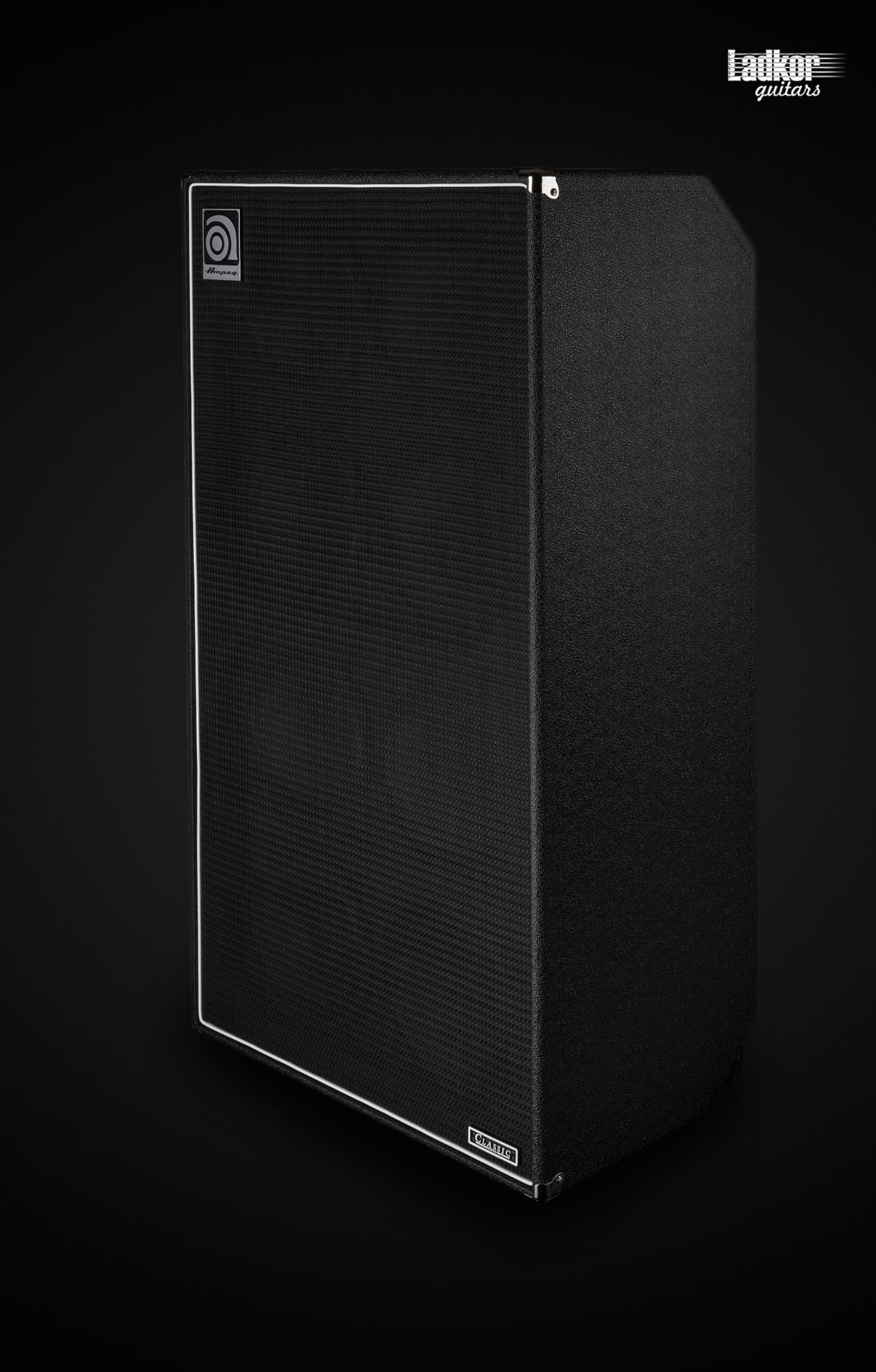 Ampeg SVT-810E 8x10 800 Watts Bass Cabinet